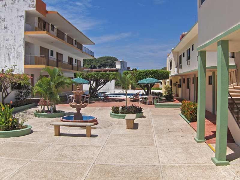 Hotel Las Palmas Acapulco Exterior photo